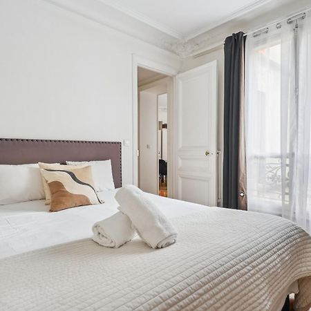 Luxury Apartment La Tour Paris Luaran gambar