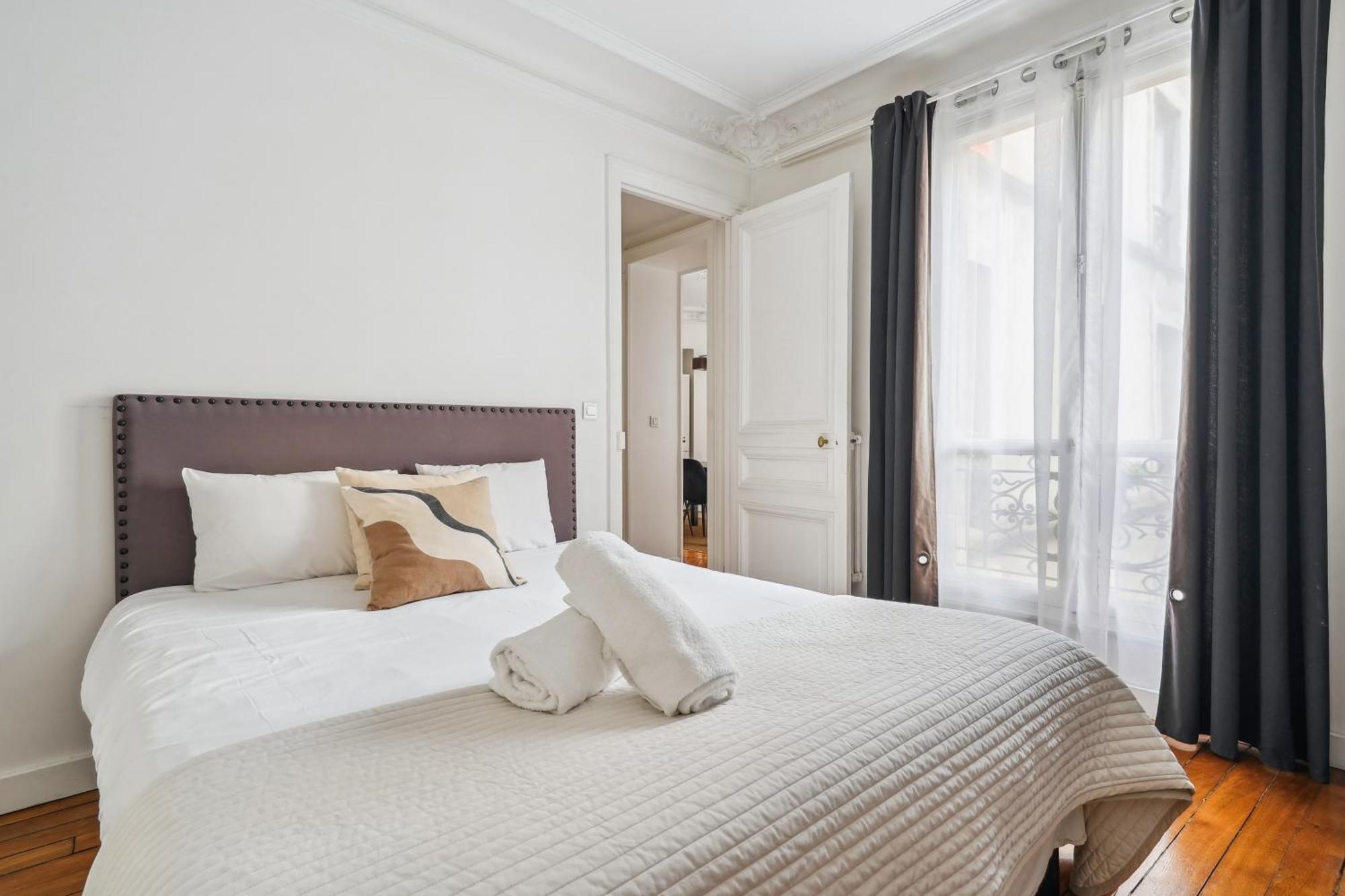 Luxury Apartment La Tour Paris Luaran gambar